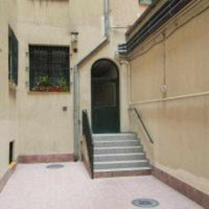 Apartamento Sotano En Gran Via Μαδρίτη Εξωτερικό φωτογραφία