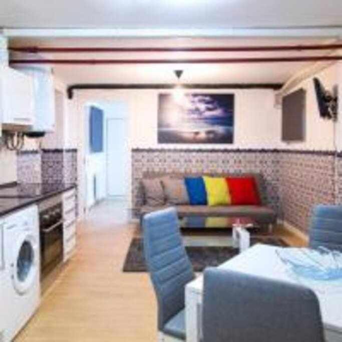 Apartamento Sotano En Gran Via Μαδρίτη Εξωτερικό φωτογραφία